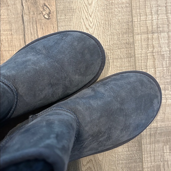 UGG Australia short boots in blue - Picture 12 of 12